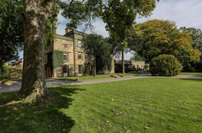 Отель Best Western Plus Sheffield Mosborough Hall Hotel  Мосбороу